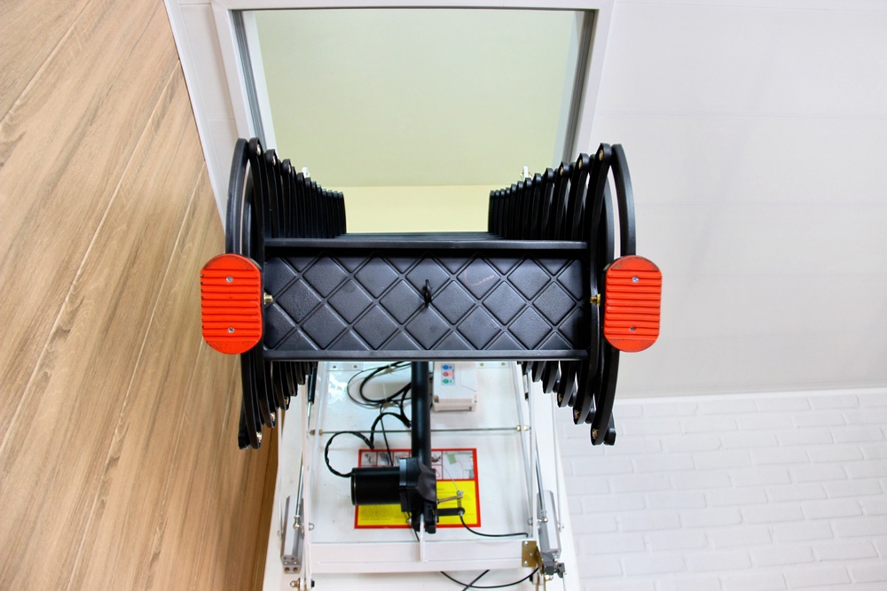 Чердачная ножничная лестница LOFTSTEP LCS-E (CH) 70×120×300 см — фото, характеристики