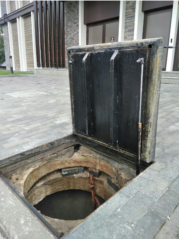 Люк под тротуарную плитку