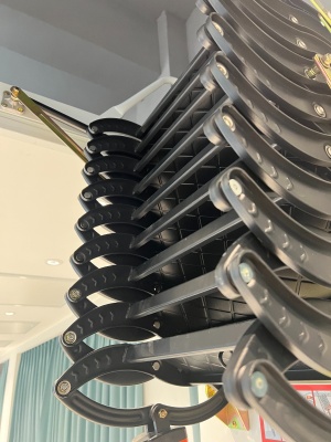 Лестница ножничная металлическая LOFTSTEP LCS (CH) 60*120/300 детальное фото