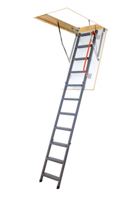 Фото Лестница складная металлическая Fakro Komfort LMK 70x130x305 в интернет-магазине kupiluki.by Фото Лестница складная металлическая Fakro Komfort LMK 70x130x305 в интернет-магазине kupiluki.by