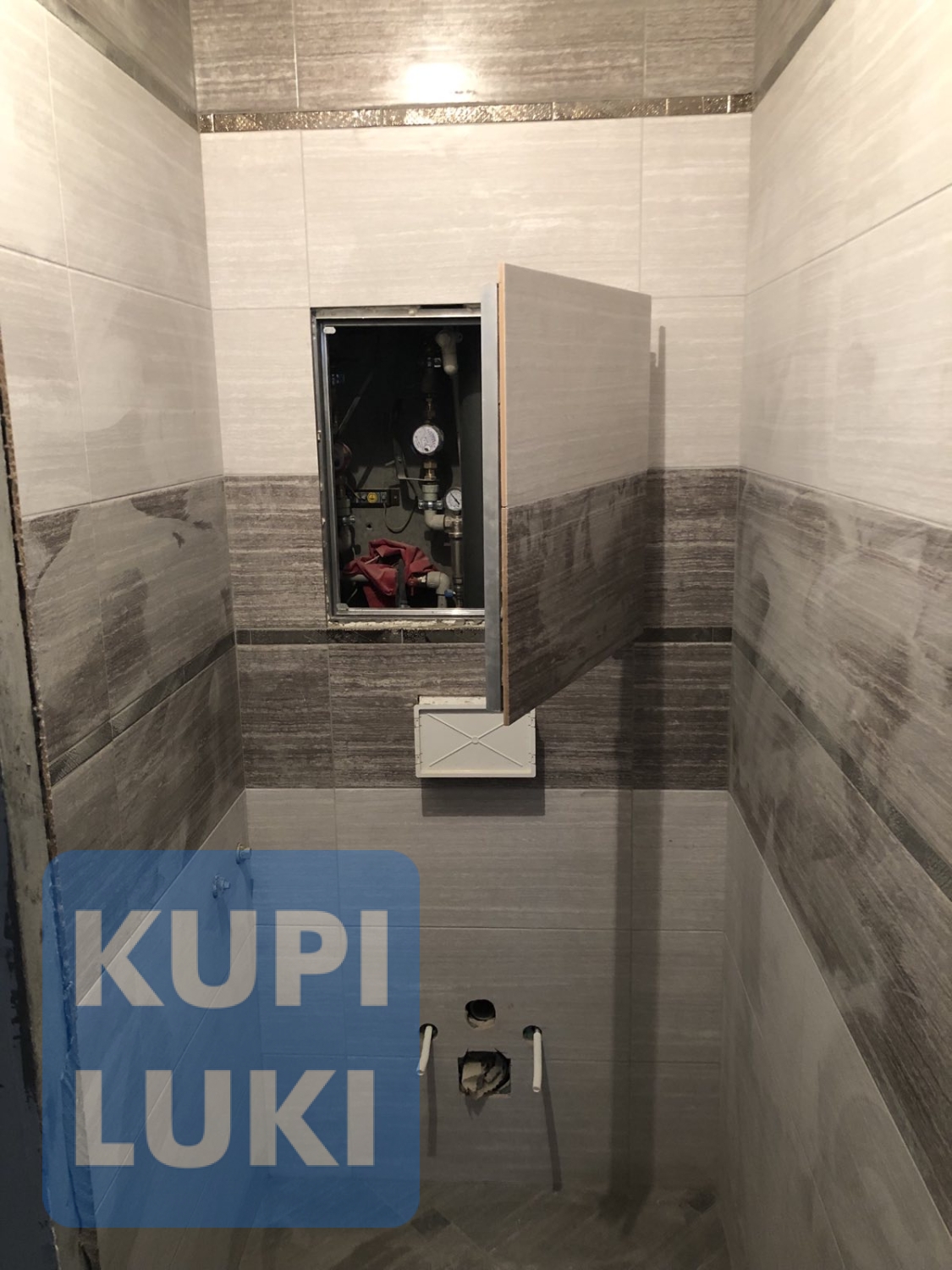 Люк под плитку Алюклик-М Revizor 60х60 интерьере