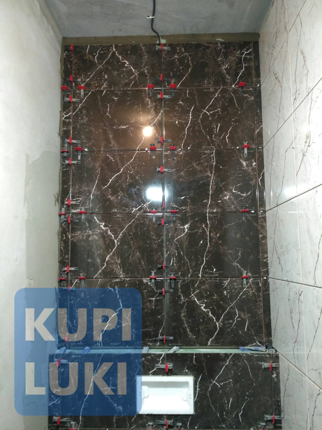 Усиленный стальной люк под плитку Премиум 80х80