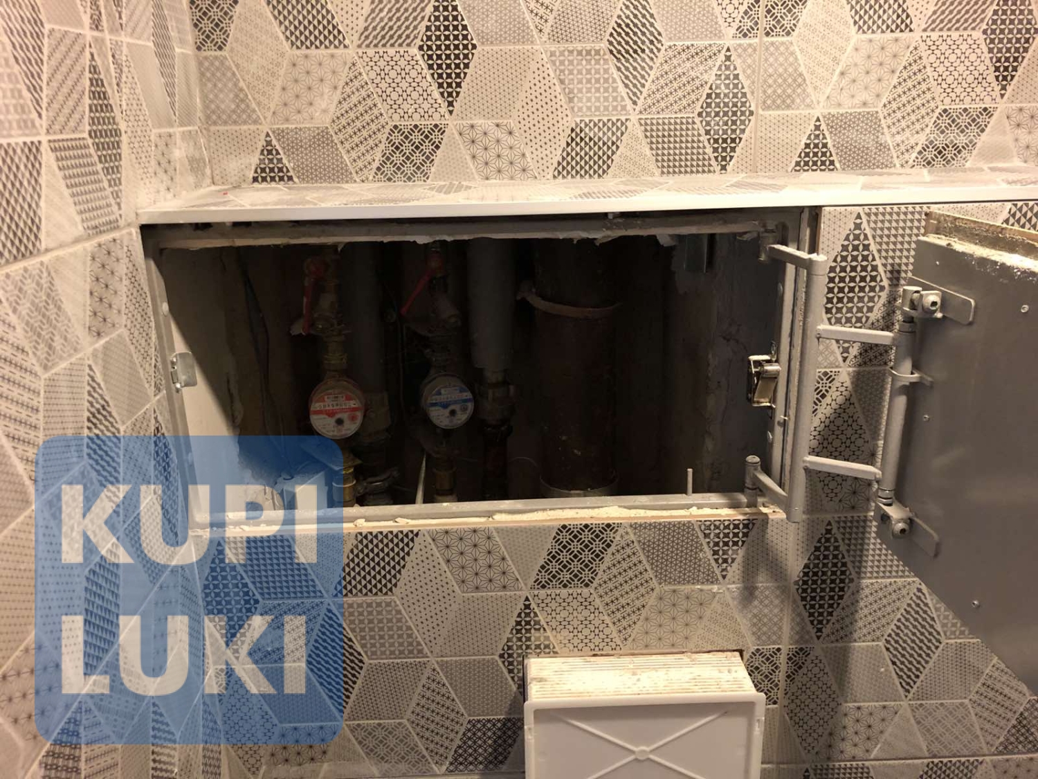 Нажимной стальной люк под плитку с регулировками 60х30