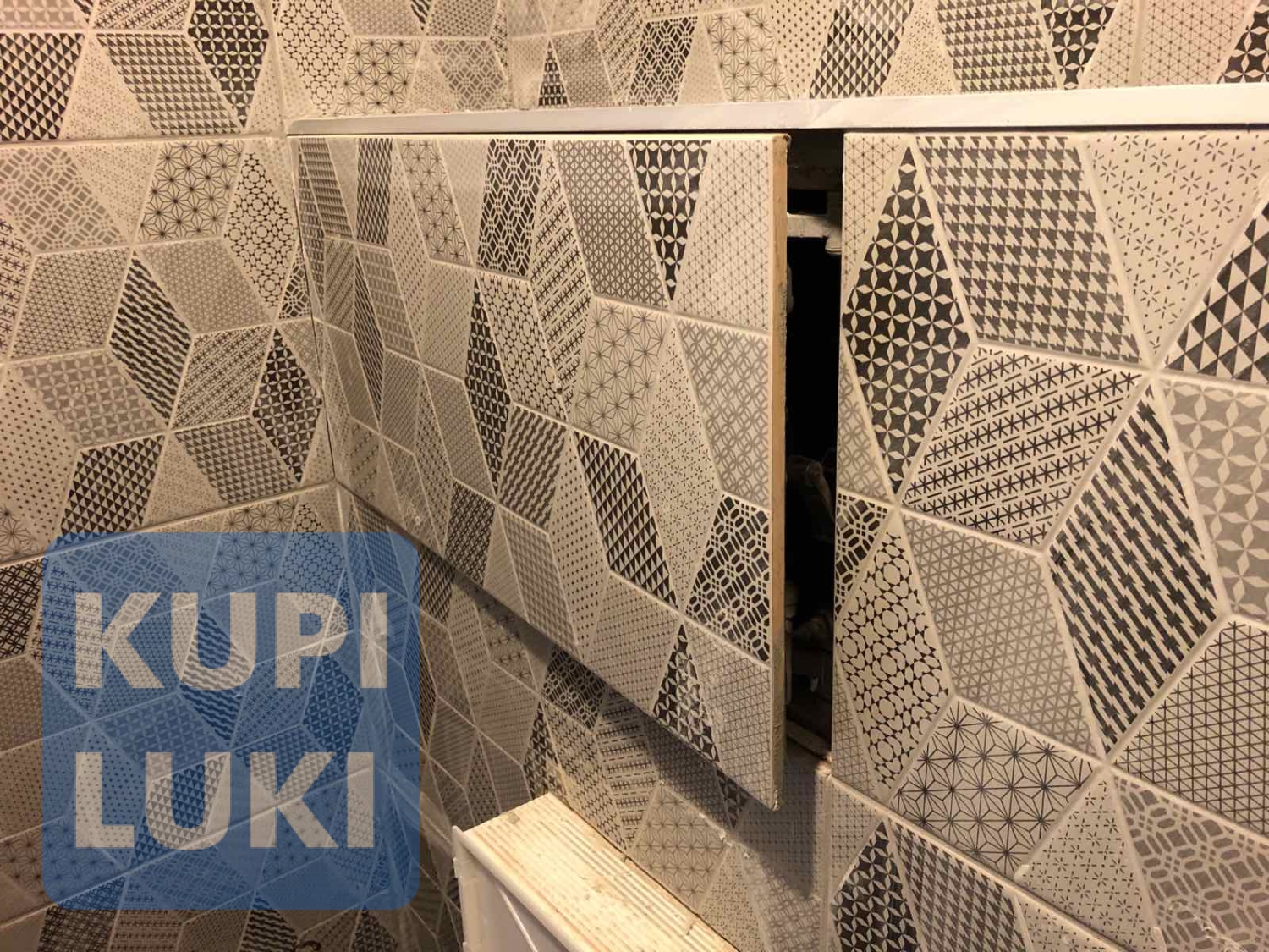 Нажимной стальной люк под плитку с регулировками 60х30